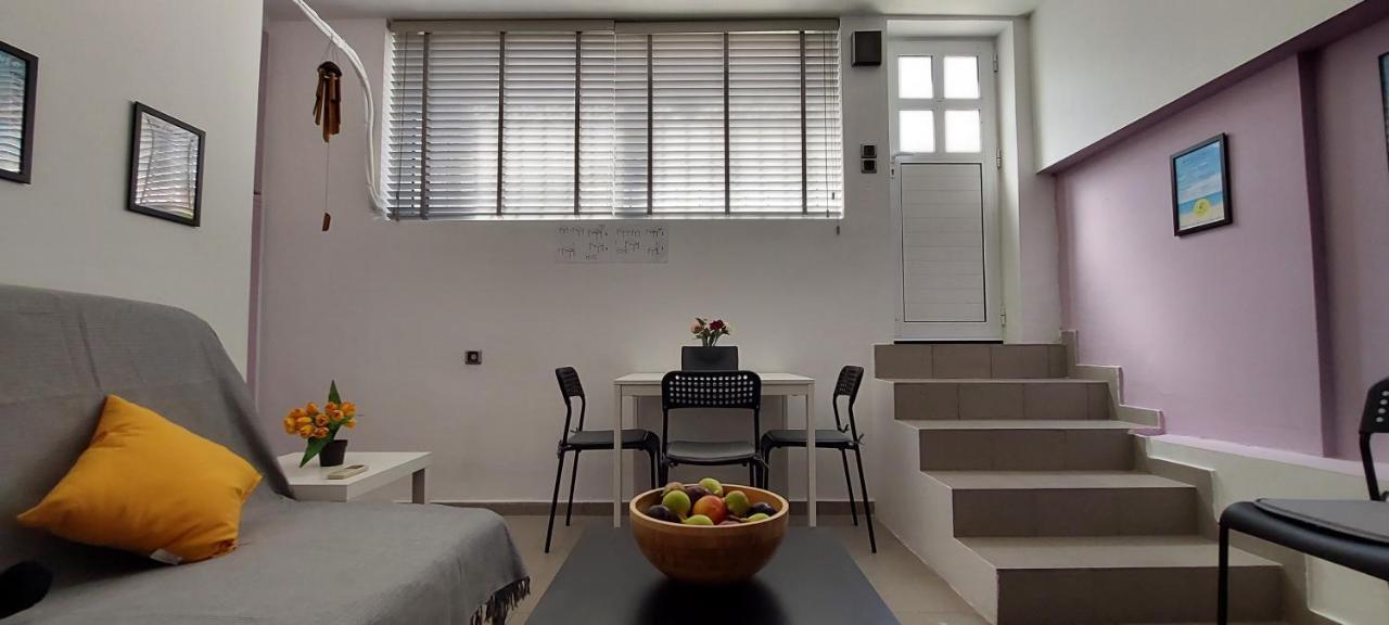 Honeybee 1 - Sunny Studio In The Center Of Rafina Exterior foto