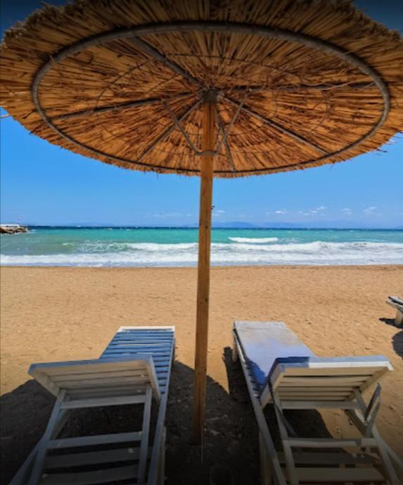 Honeybee 1 - Sunny Studio In The Center Of Rafina Exterior foto